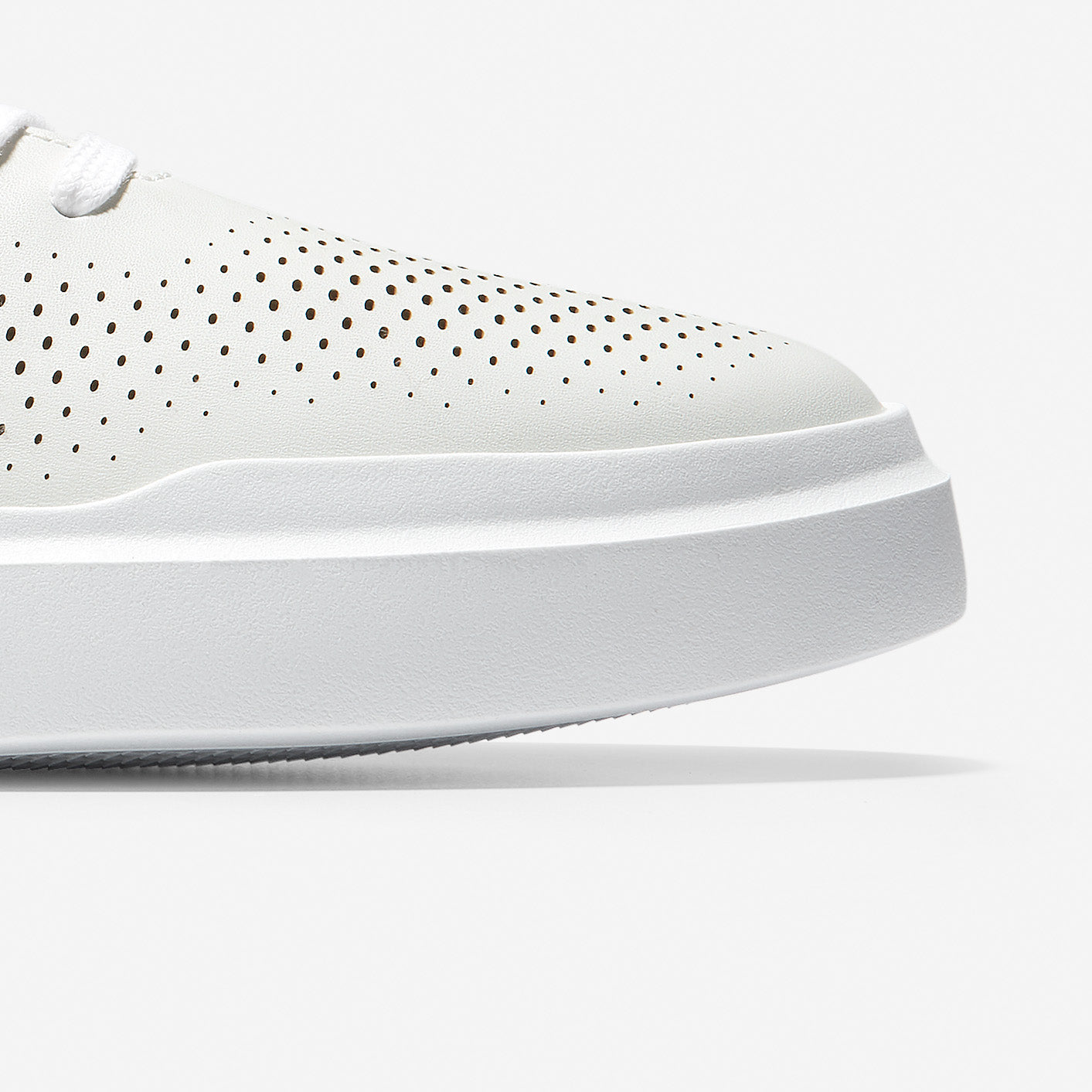 COLE HAAN Grandpro Rally Laser CUT Sneakers: weiß Sneaker für Herren