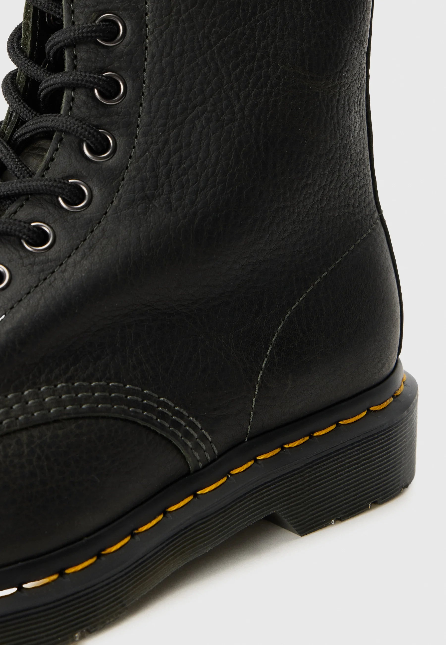 DR. MARTENS 1460 Pascal 8 EYE BOOT Forest Green: green ankle boots for men