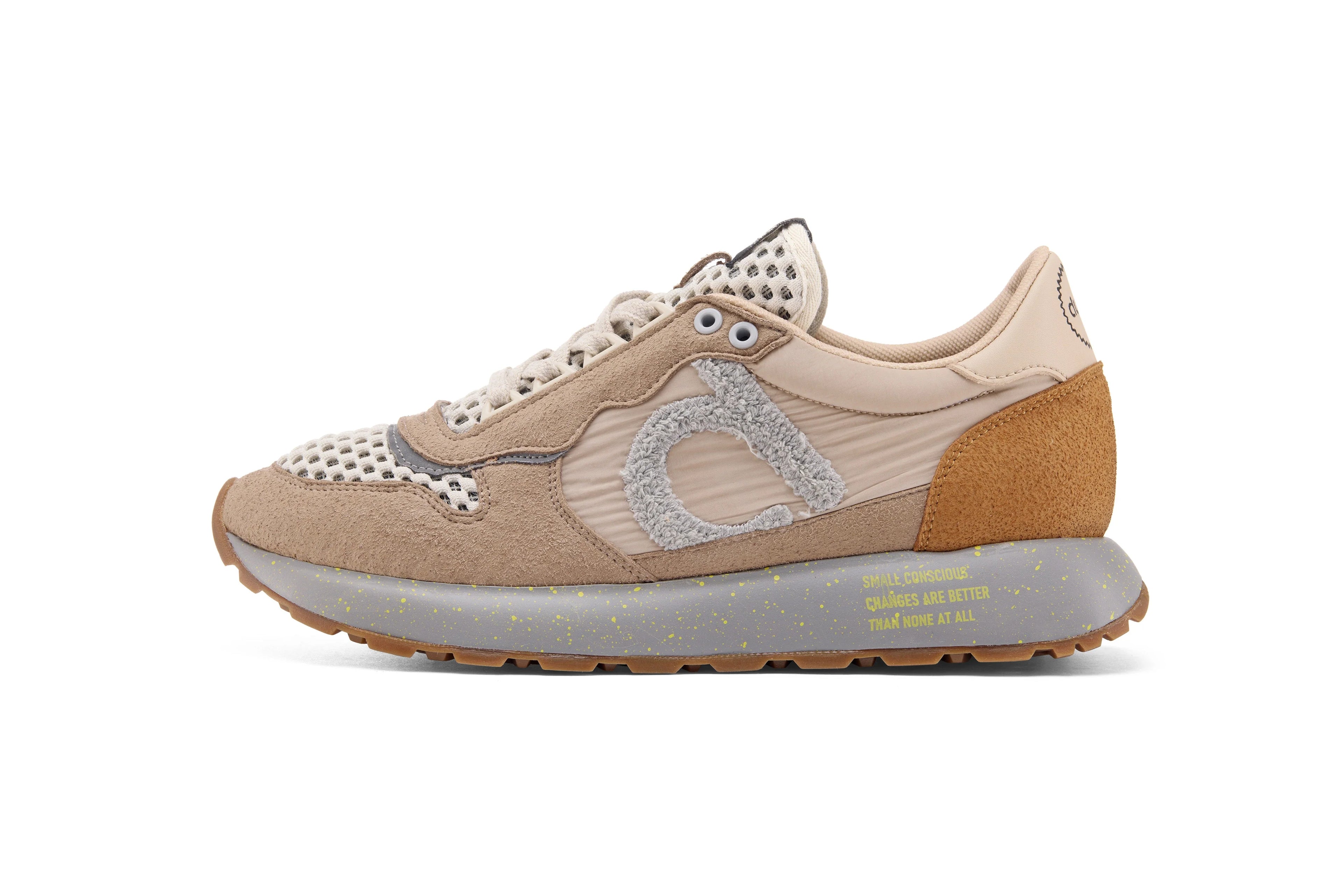 DUUO SLOW 30: camel trainers unisex