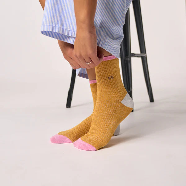 BILLYBELT Combed Mustard: amarillo socks for women