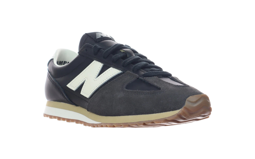 NEW BALANCE 471 Black: zwart sneakers voor dames