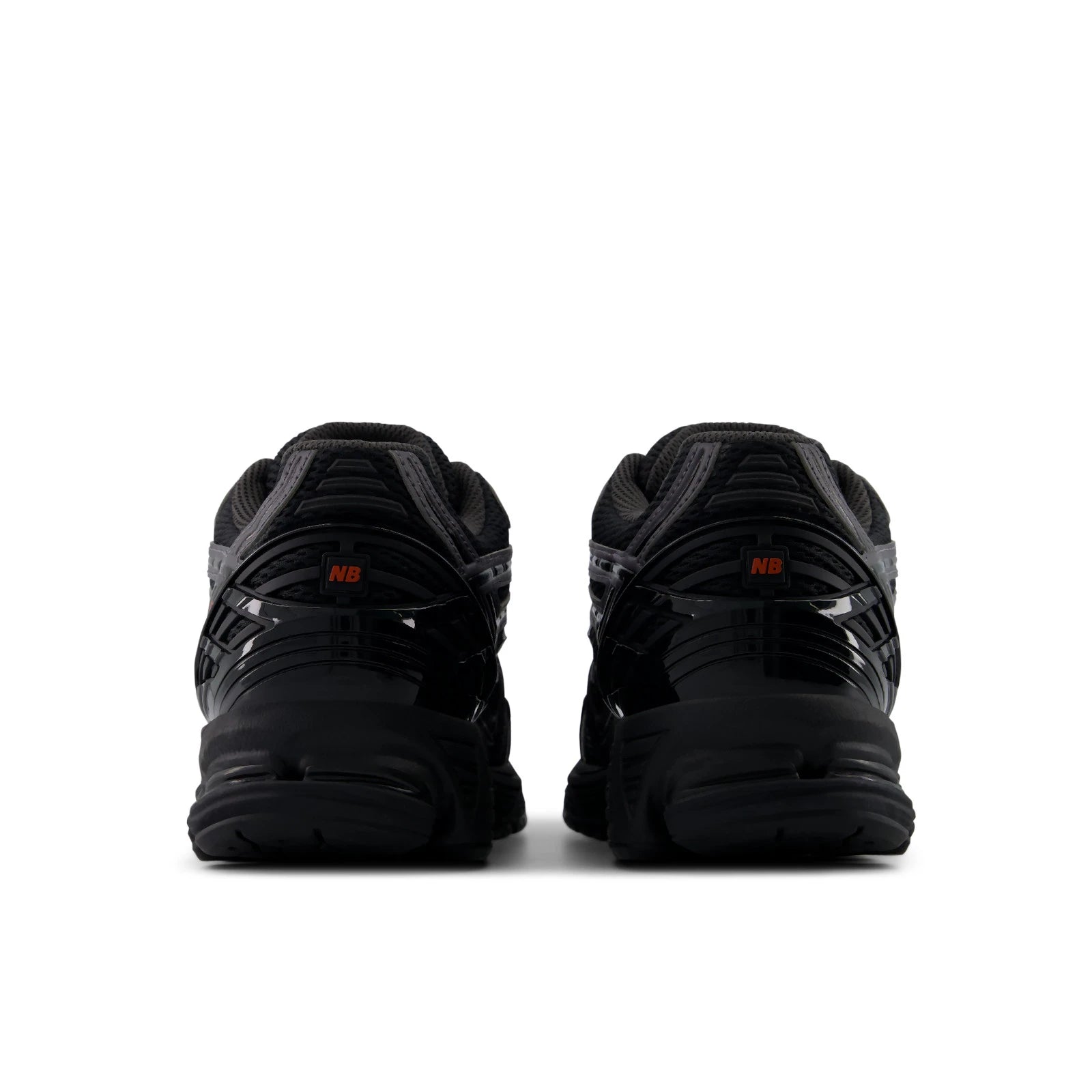 NEW BALANCE 1906 Black: czarny sneakersy dla mężczyzn