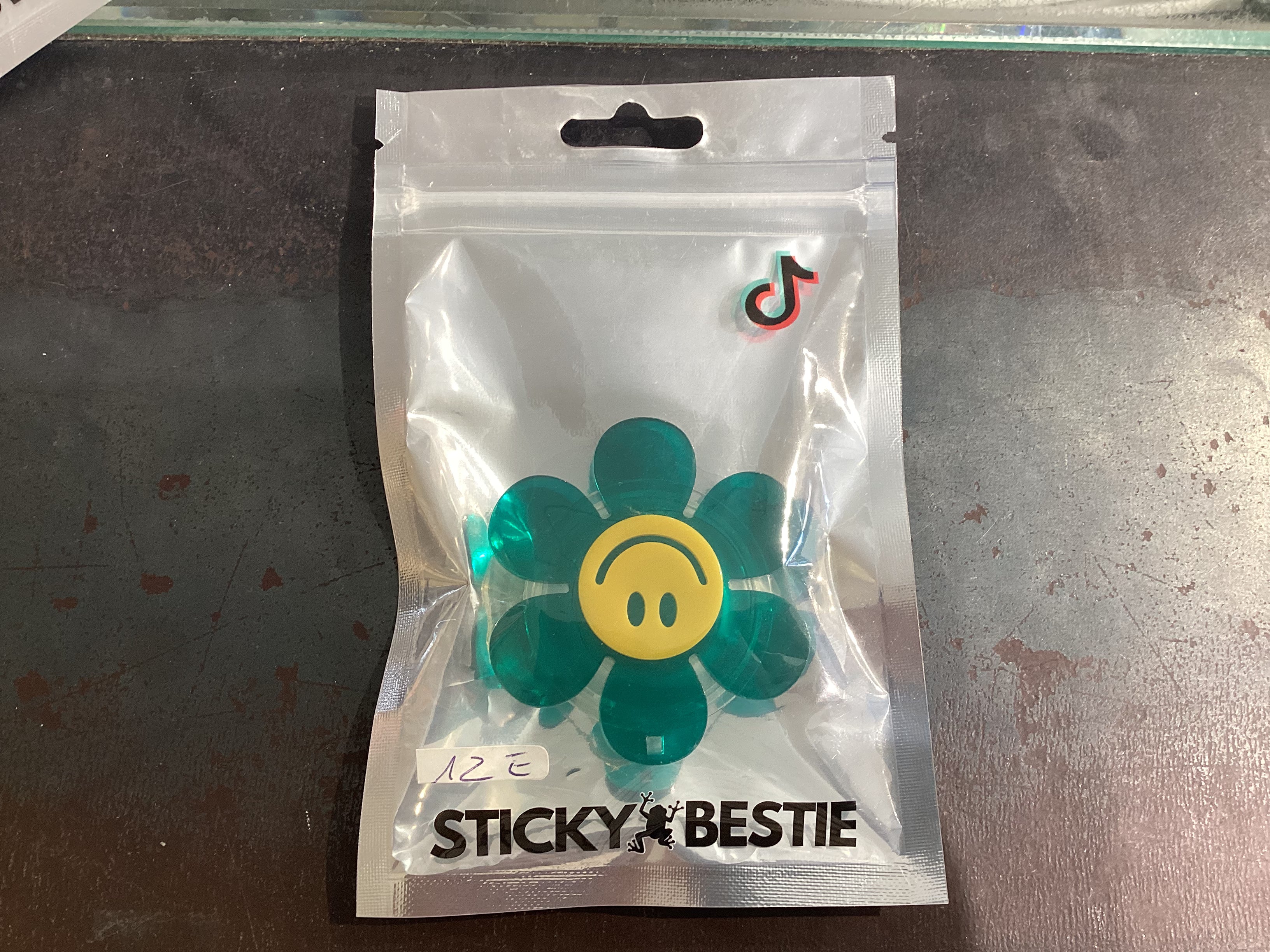 STICKYBESTIE | SOPORTE TELÉFONO | UNISEX | OSITO O FLORES DE GELATINA