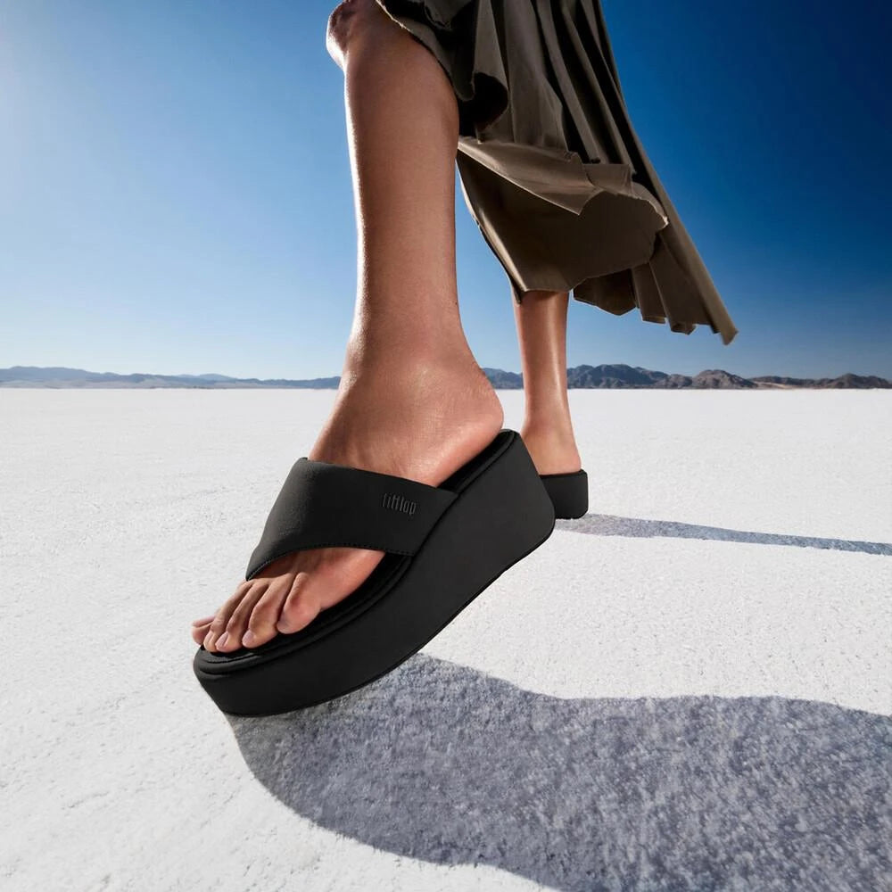 FITFLOP W Platfforms Wedge Black: ブラック サンダル レディース