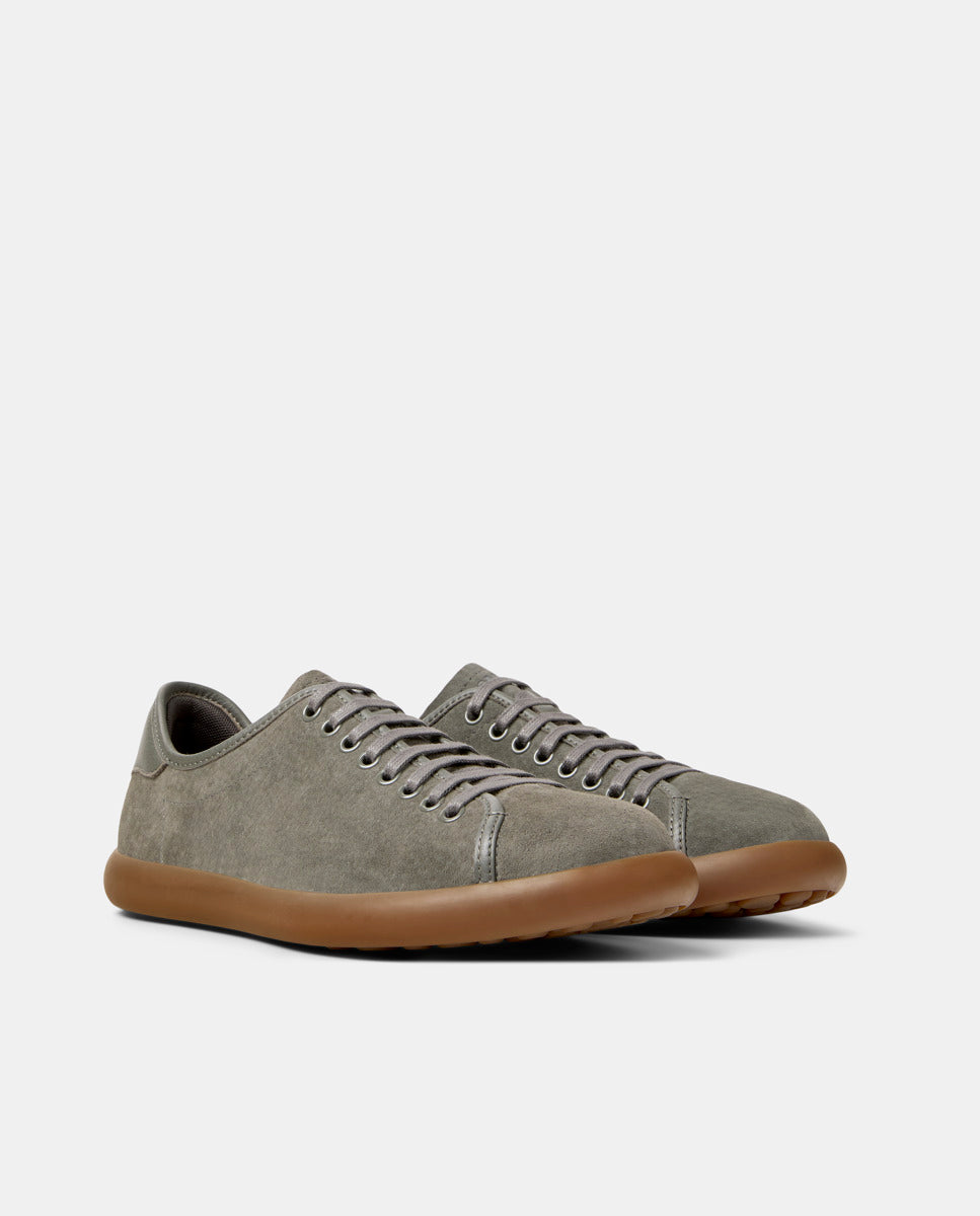grey footwear for men at Tascón