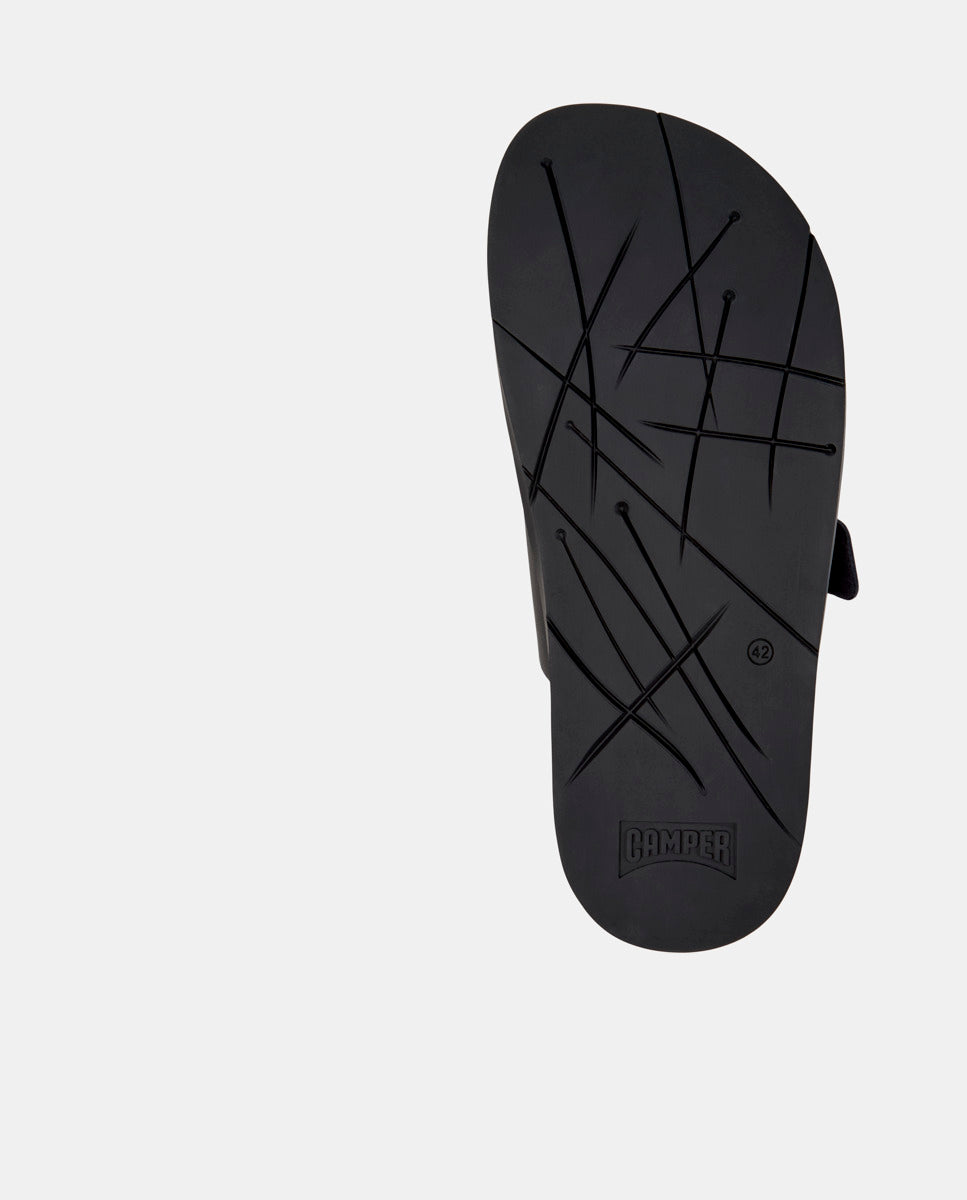 CAMPER Lluc K101091, black sandals for men at Tascón