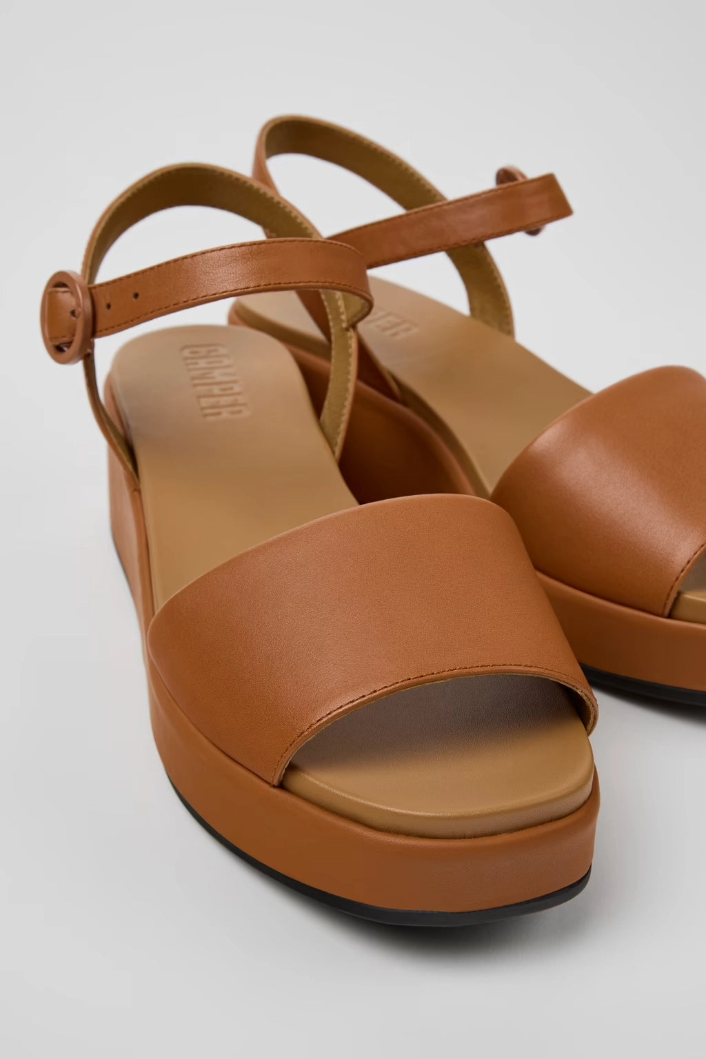 CAMPER | SANDALIAS | MUJER | SPRS MIMBRE MISIA FLIN MIMBRE-NEGRO | MARRÓN