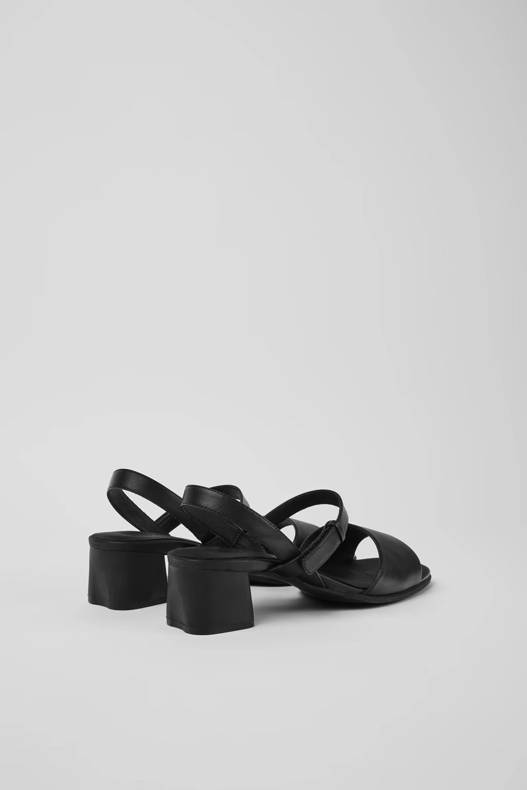 CAMPER Supersoft Negro Katiesand RY Negro: schwarz Schuhe für Damen