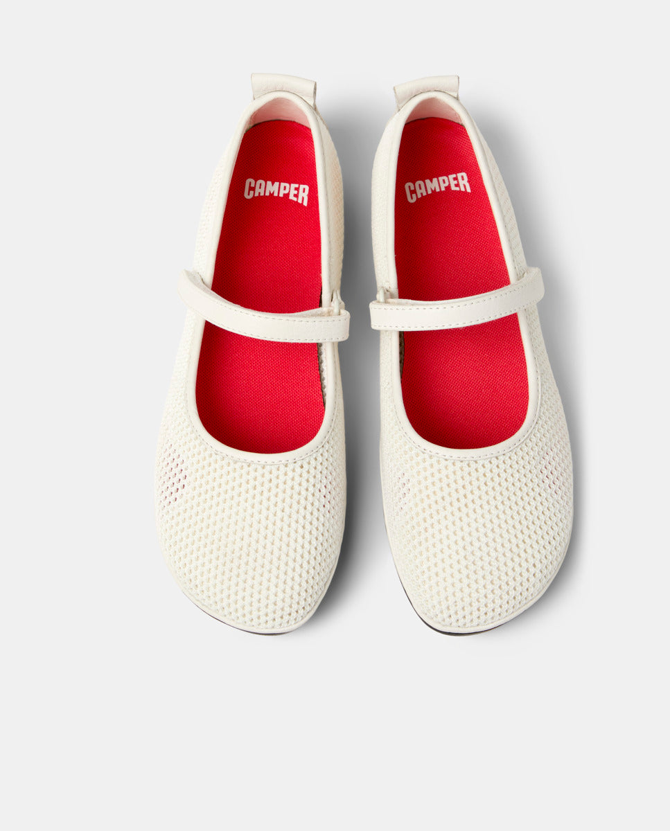 CAMPER Right Nina, white ballet flats for women at Tascón