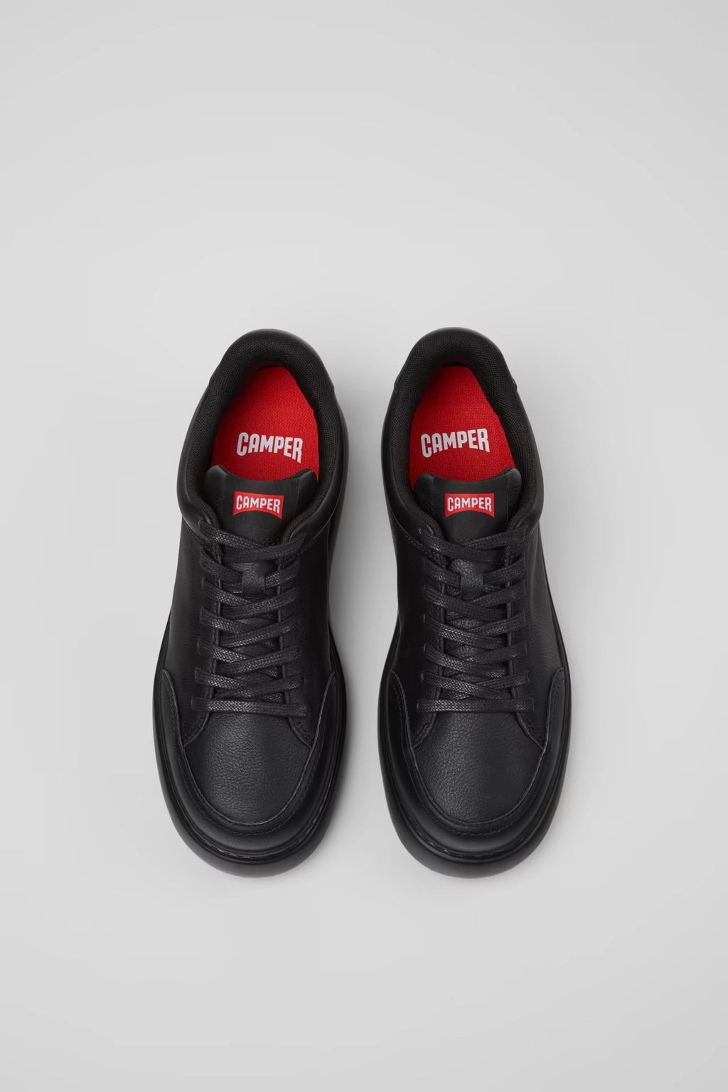 CAMPER Runner K21: 黑色 鞋履 女士