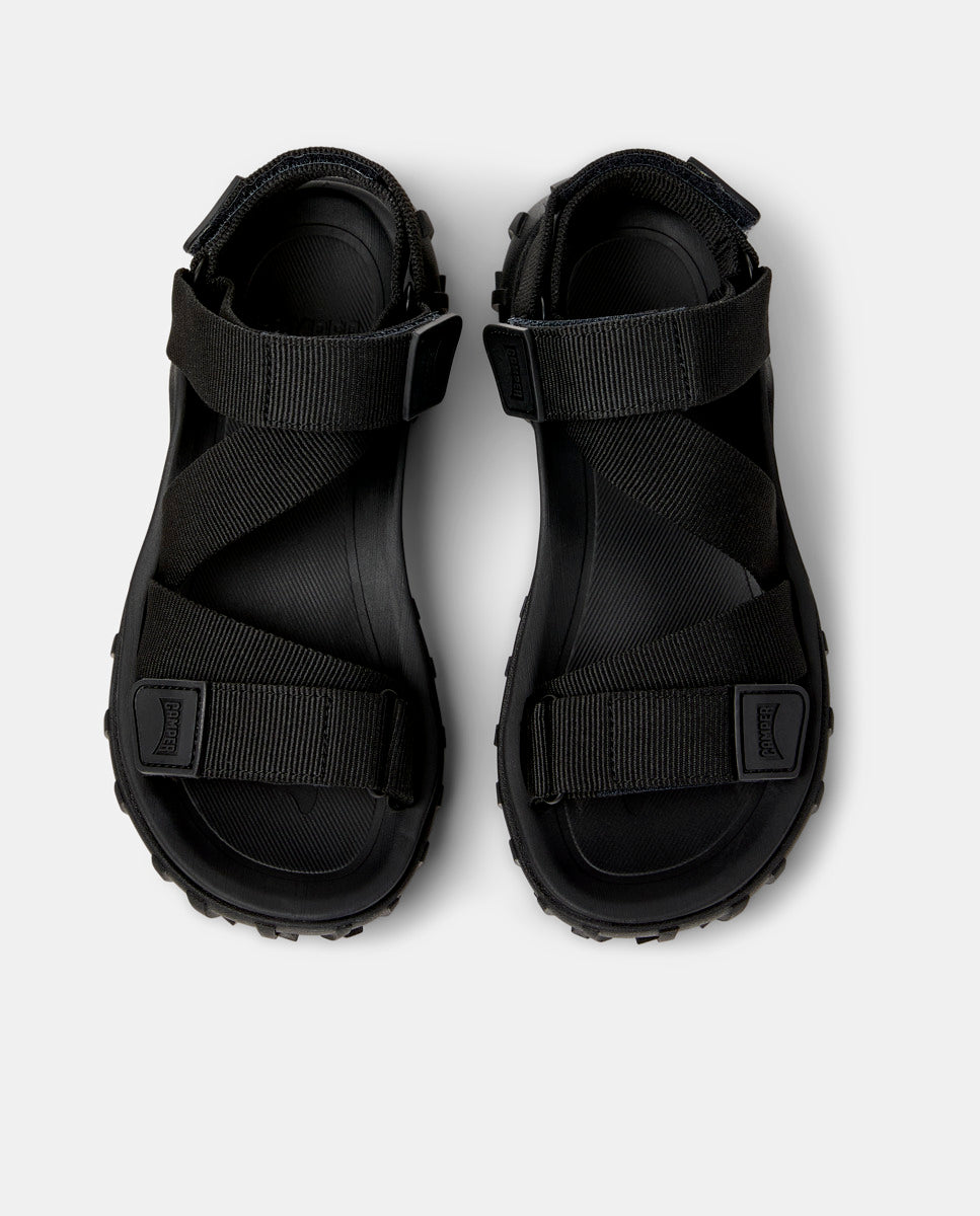 CAMPER Drift Trail Sandal、Tascónのブラックレディースサンダル