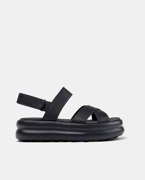 CAMPER Pelotas Flota Up، صنادل أسود للنساء من Tascón