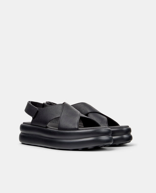 CAMPER Pelotas Flota Up، صنادل أسود للنساء من Tascón
