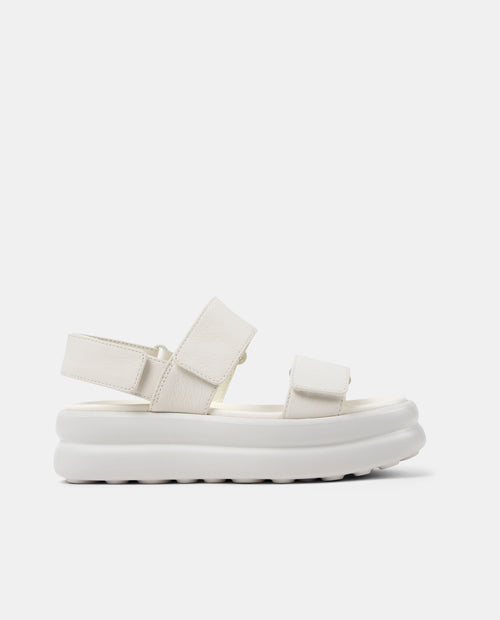CAMPER Pelotas Flota Up، صنادل أبيض للنساء من Tascón