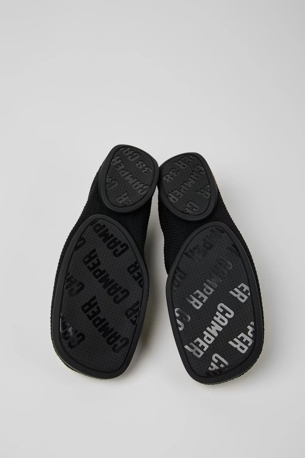 ZAPATOS CAMPER REFERENCIA K201944-001 IMAGEN SUELA