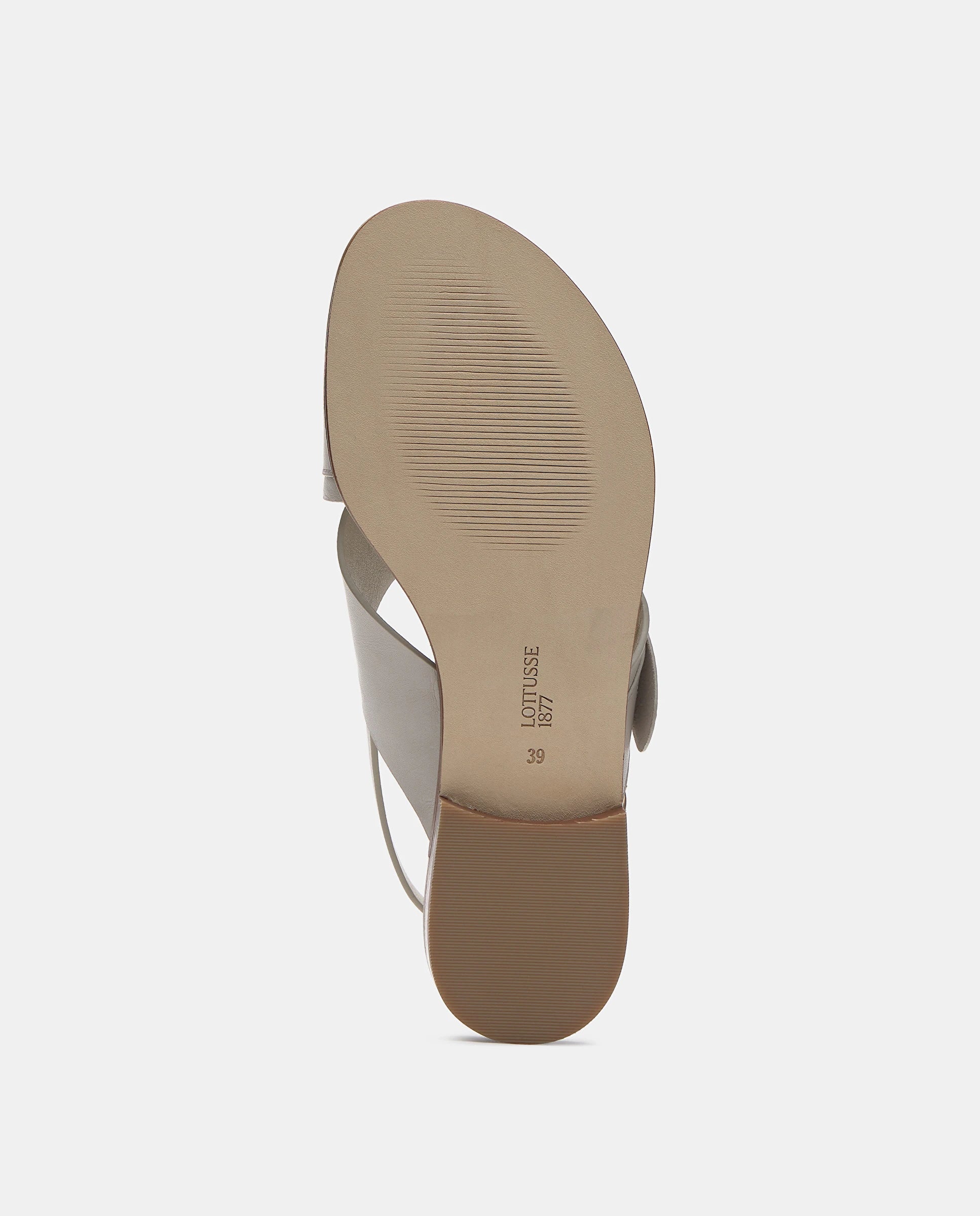 LOTTUSSE NYLO: white sandals for women