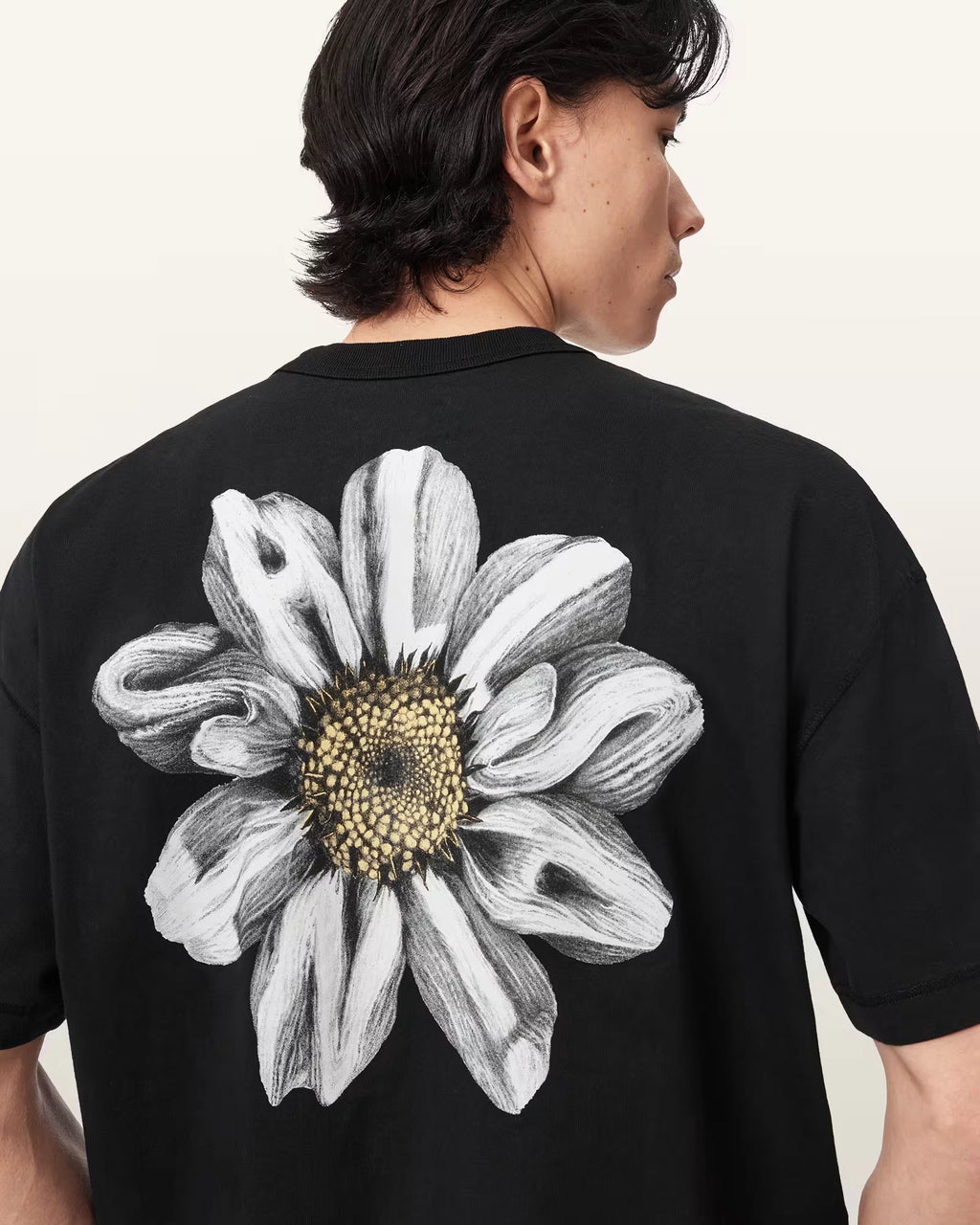 ALL SAINTS Petals SS CREW Washed Black: черный футболка для мужчин