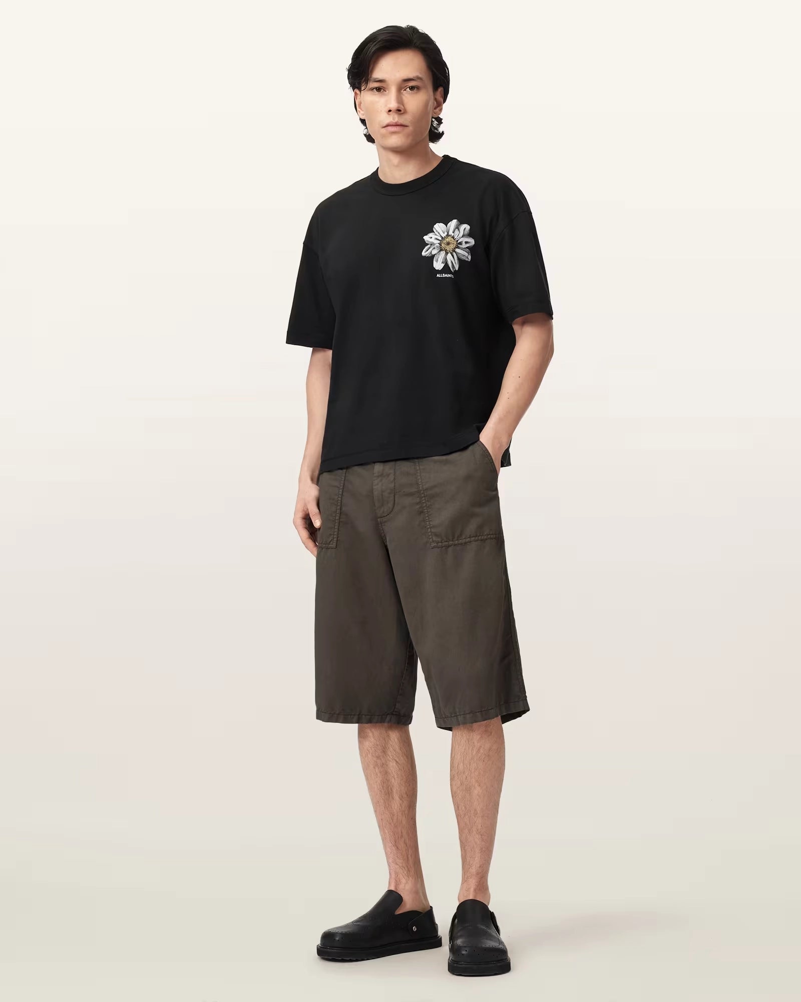 ALL SAINTS Petals SS CREW Washed Black: черный футболка для мужчин