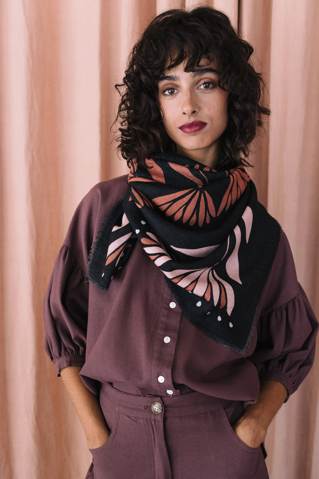 MAITANE BILBAO MINI Jibon TANA PLUM: multicolor pañuelo für Damen
