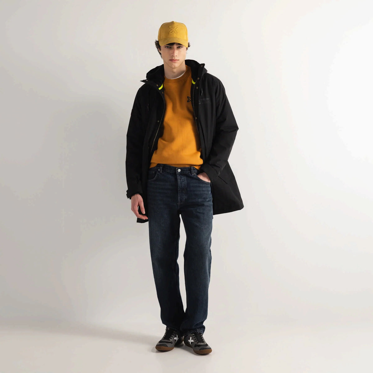 CHAQUETA MUNICH PARA HOMBRE MODELO PARKA WILLIAM BLACK REFERENCIA 2507869