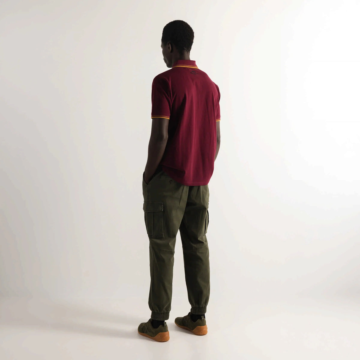 PANTALONES MUNICH PARA HOMBRE MODELO LIFESTYLE CARGO JOGGER WANDER KHAKI REFERENCIA 2507933