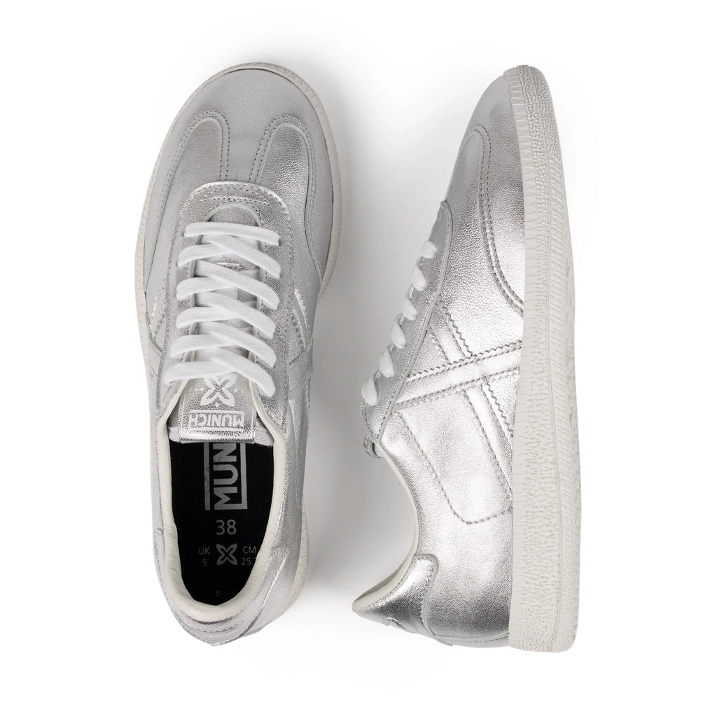 MUNICH Barru 224: silver trainers for women