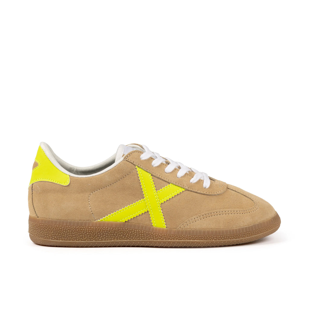 MUNICH Barru 226 Camel: beige trainers for women