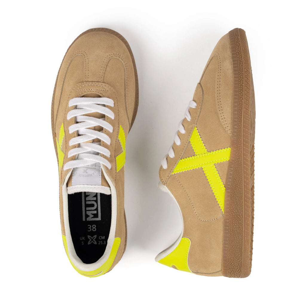 MUNICH Barru 226 Camel: beige trainers for women