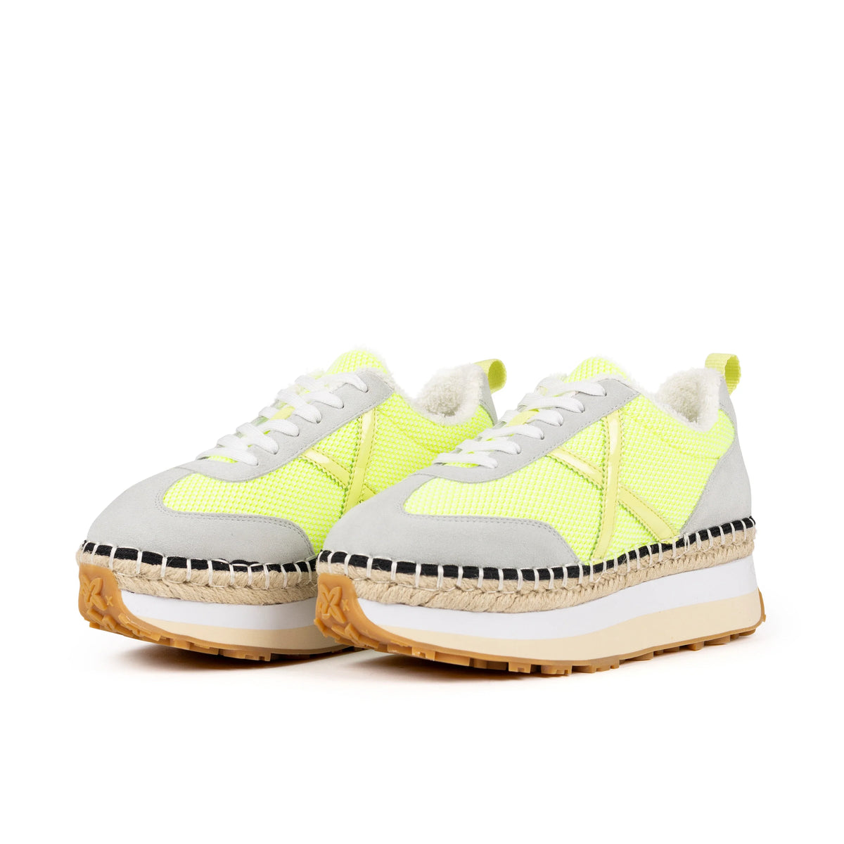MUNICH | SNEAKERS | MUJER | SAPPORO SKY 15 ROSA | ROSA