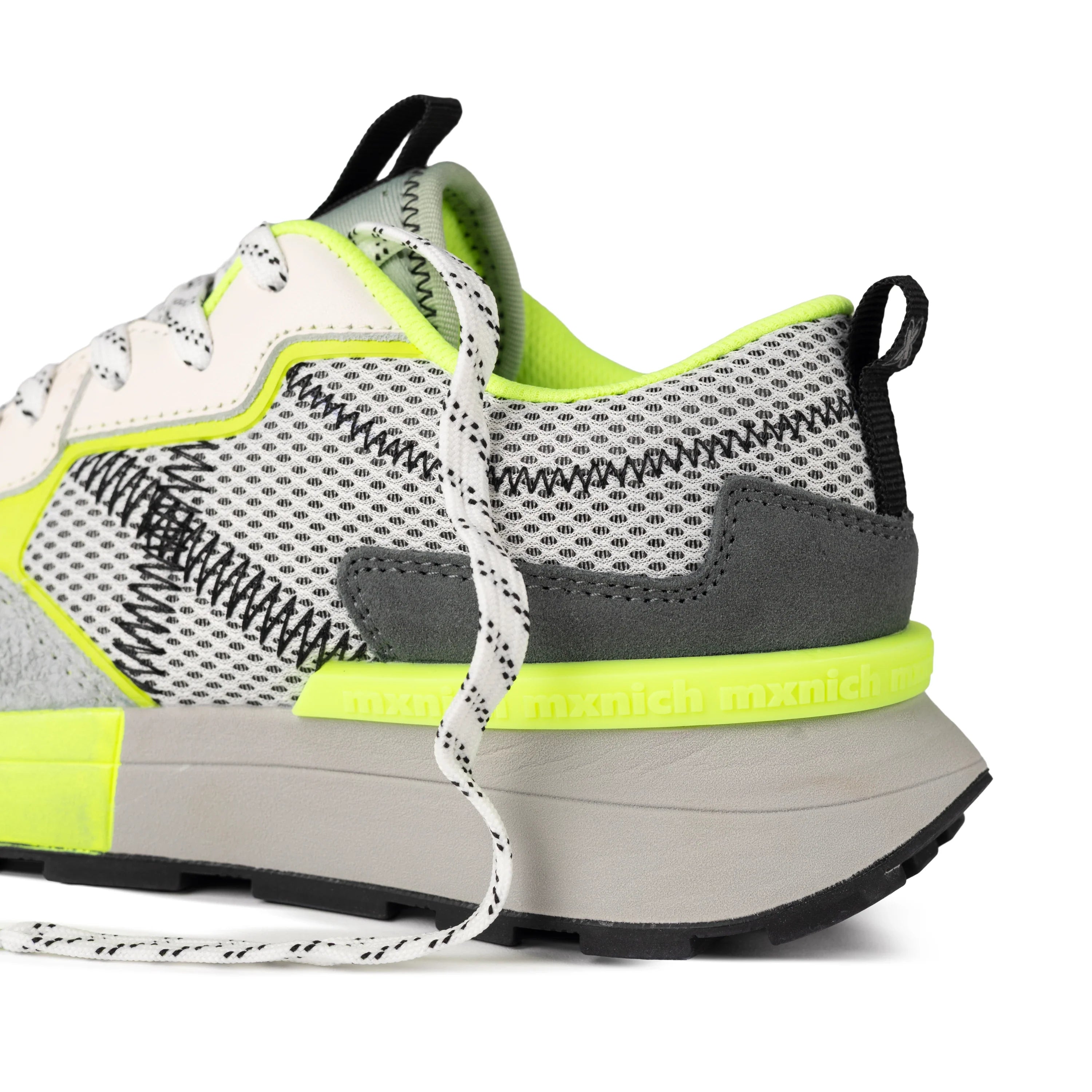 MUNICH Hi-max 03: white trainers for women