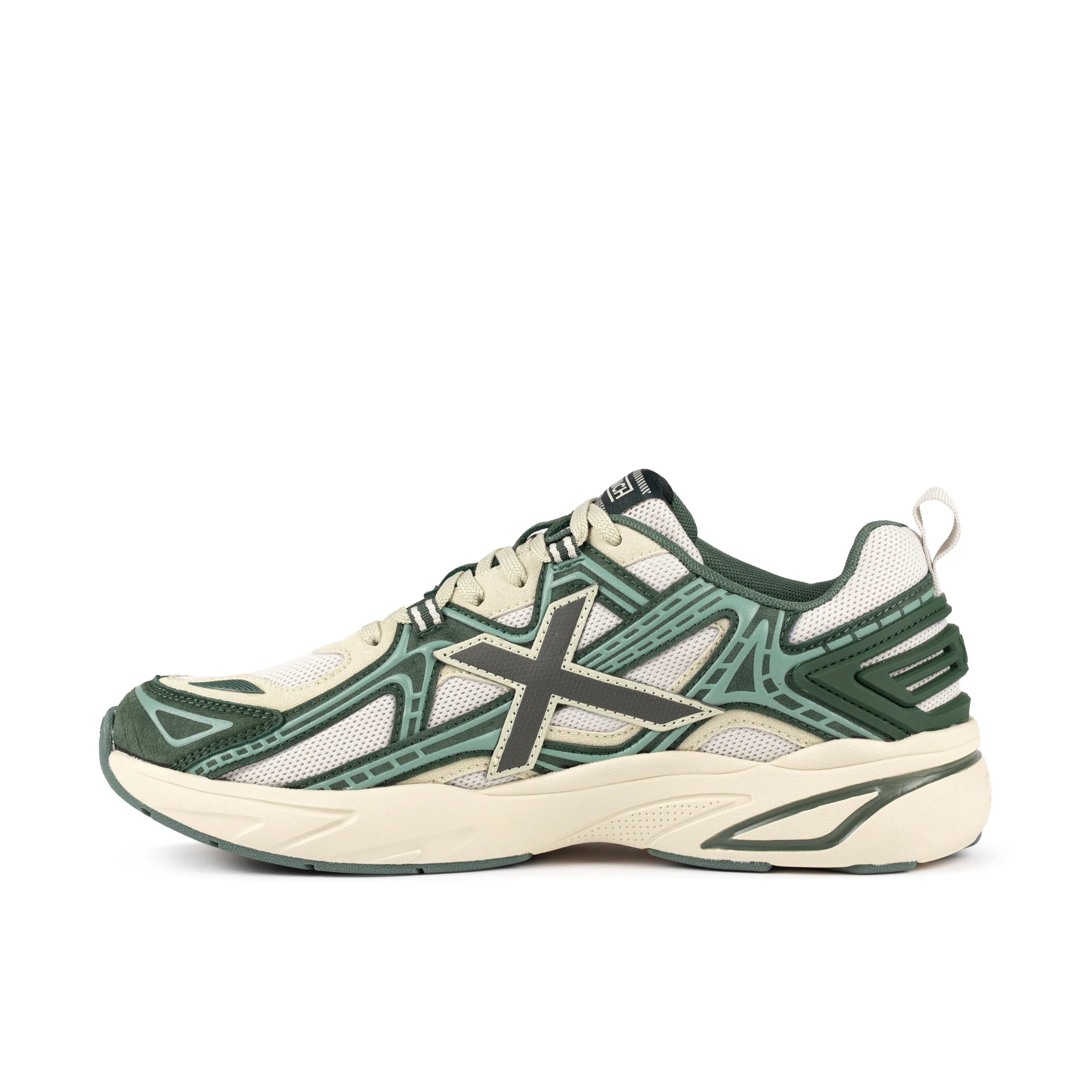MUNICH M2000 08: green trainers for men