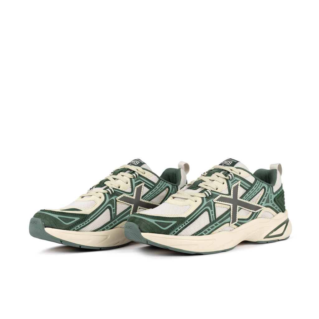 MUNICH M2000 08: green trainers for men