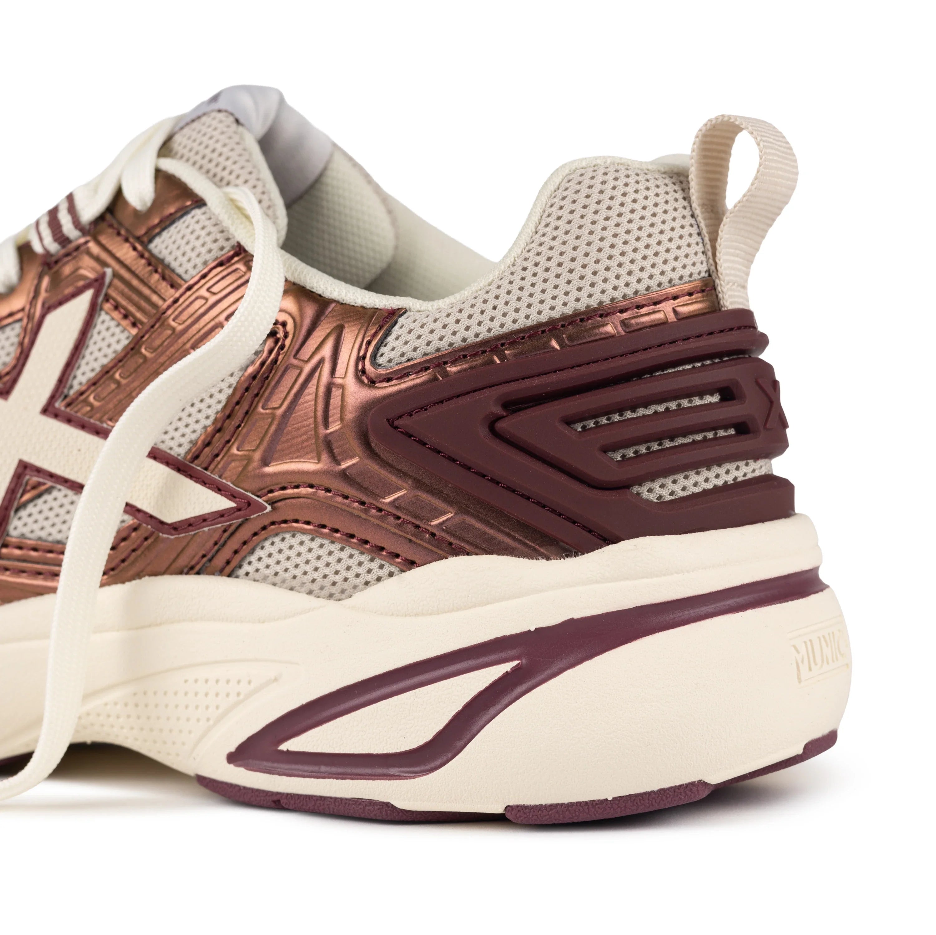 MUNICH M2000 10: brown trainers unisex