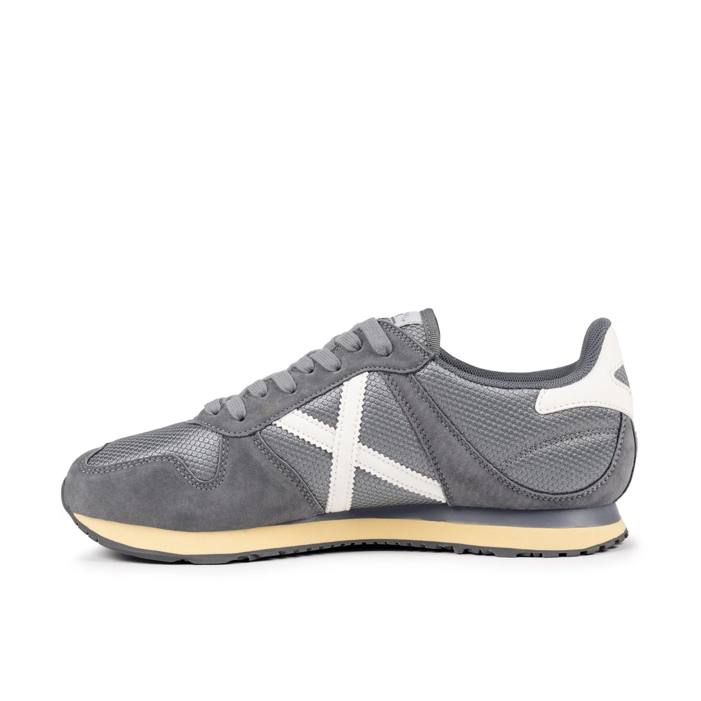 MUNICH Massana Classic MAN 602: grey trainers for men
