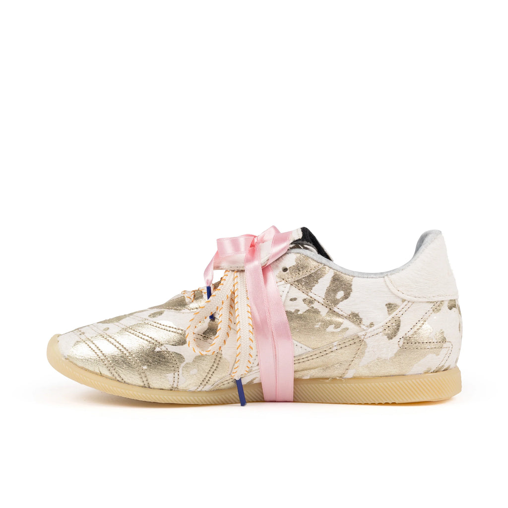 MUNICH Mundial Strada COW 04: gold trainers for women