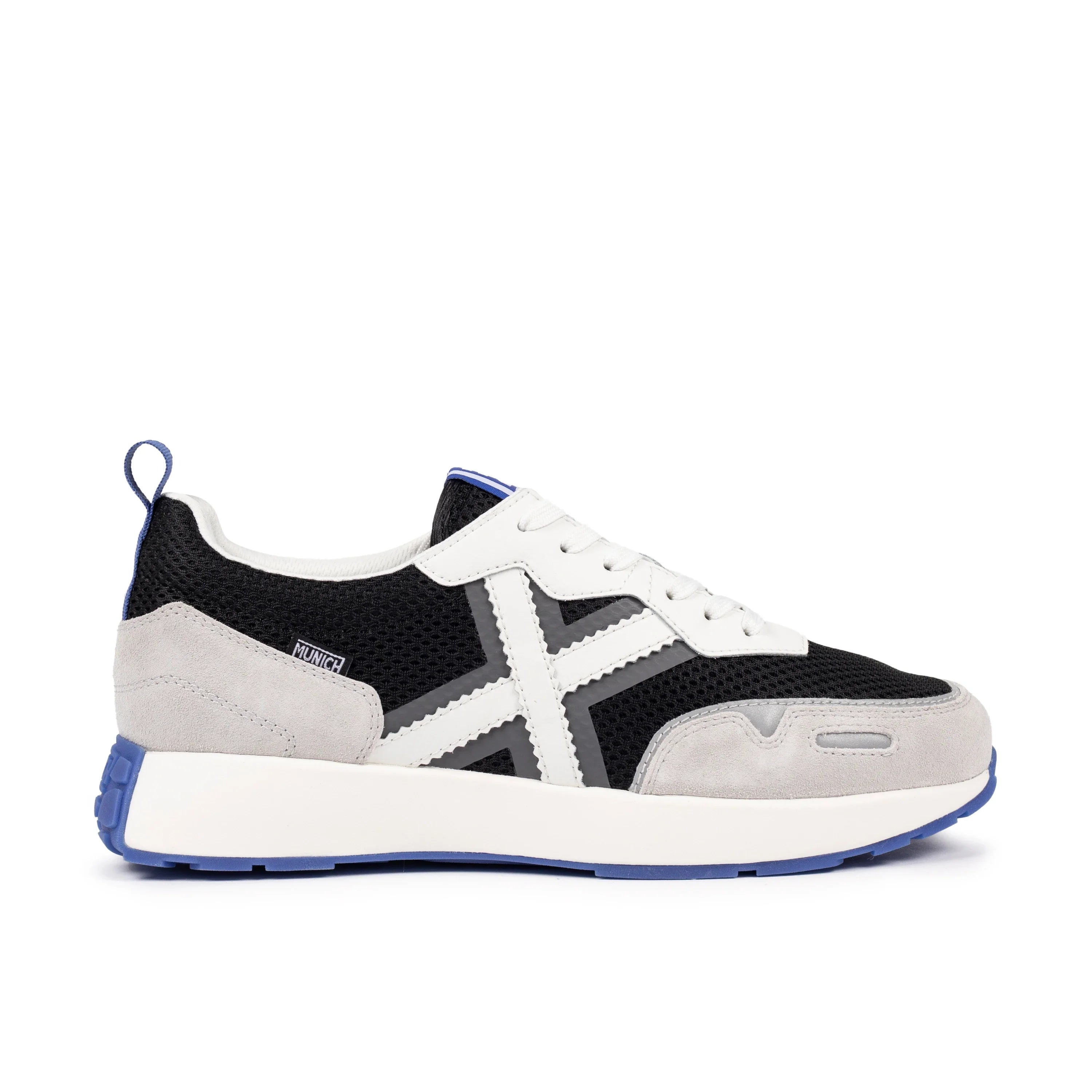 MUNICH Xemine 100: black trainers for men