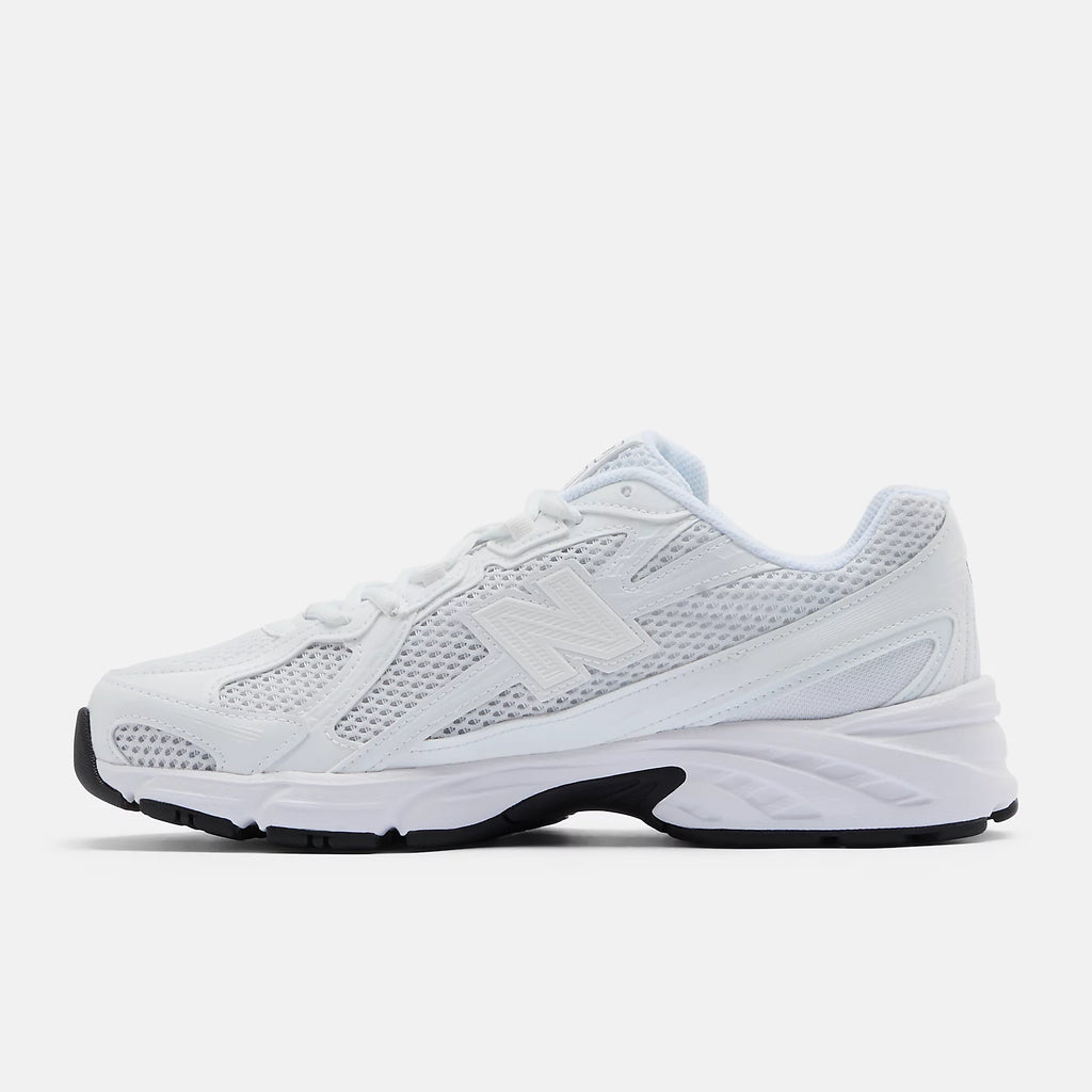 NEW BALANCE U740WW2 White: 白色 运动鞋 女士
