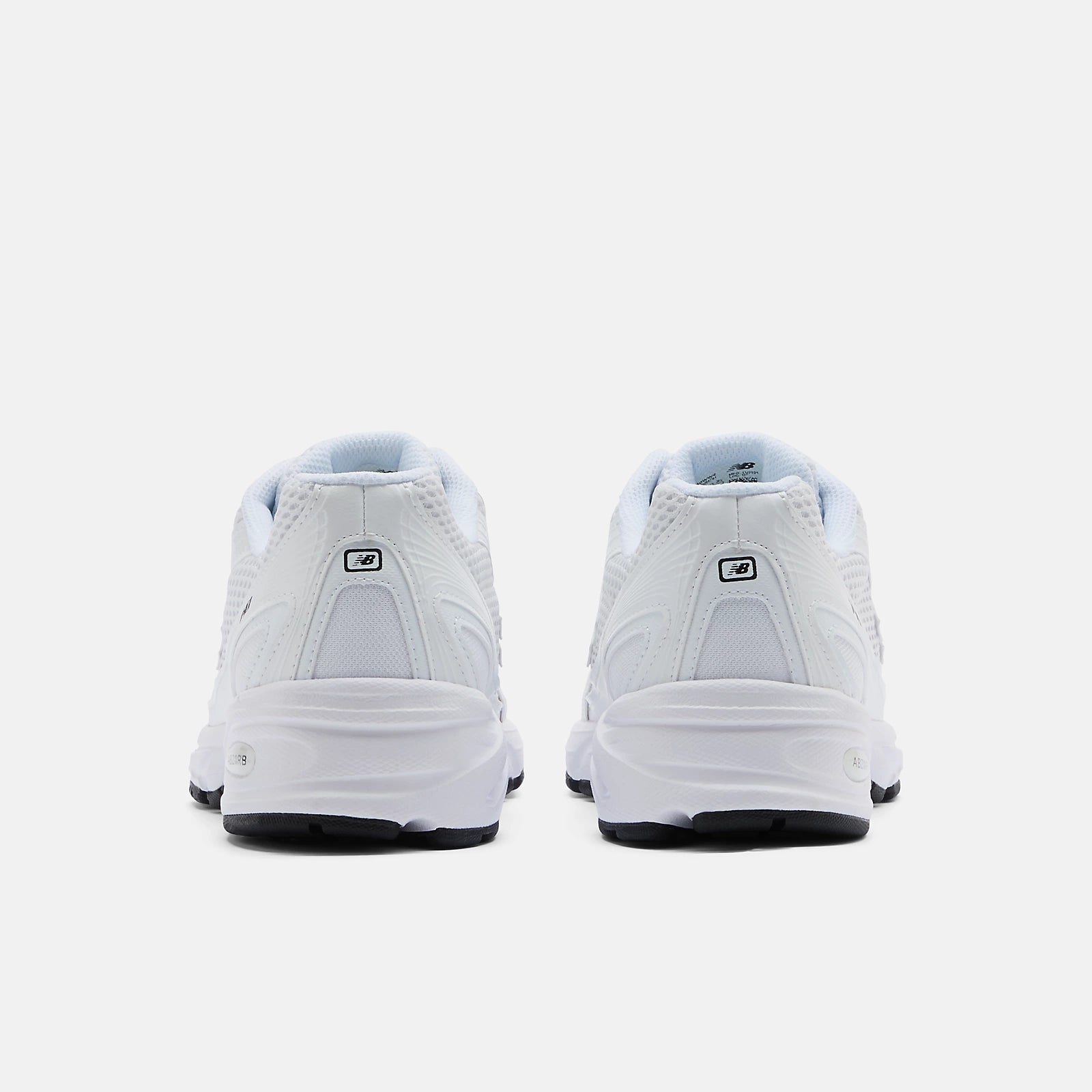 NEW BALANCE U740WW2 White: hvid sneakers til kvinder