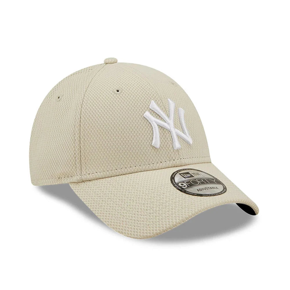 NEW ERA | GORRAS | UNISEX | DIAMOND ERA 9FORTY NEYYAN STNWHI | BEIGE