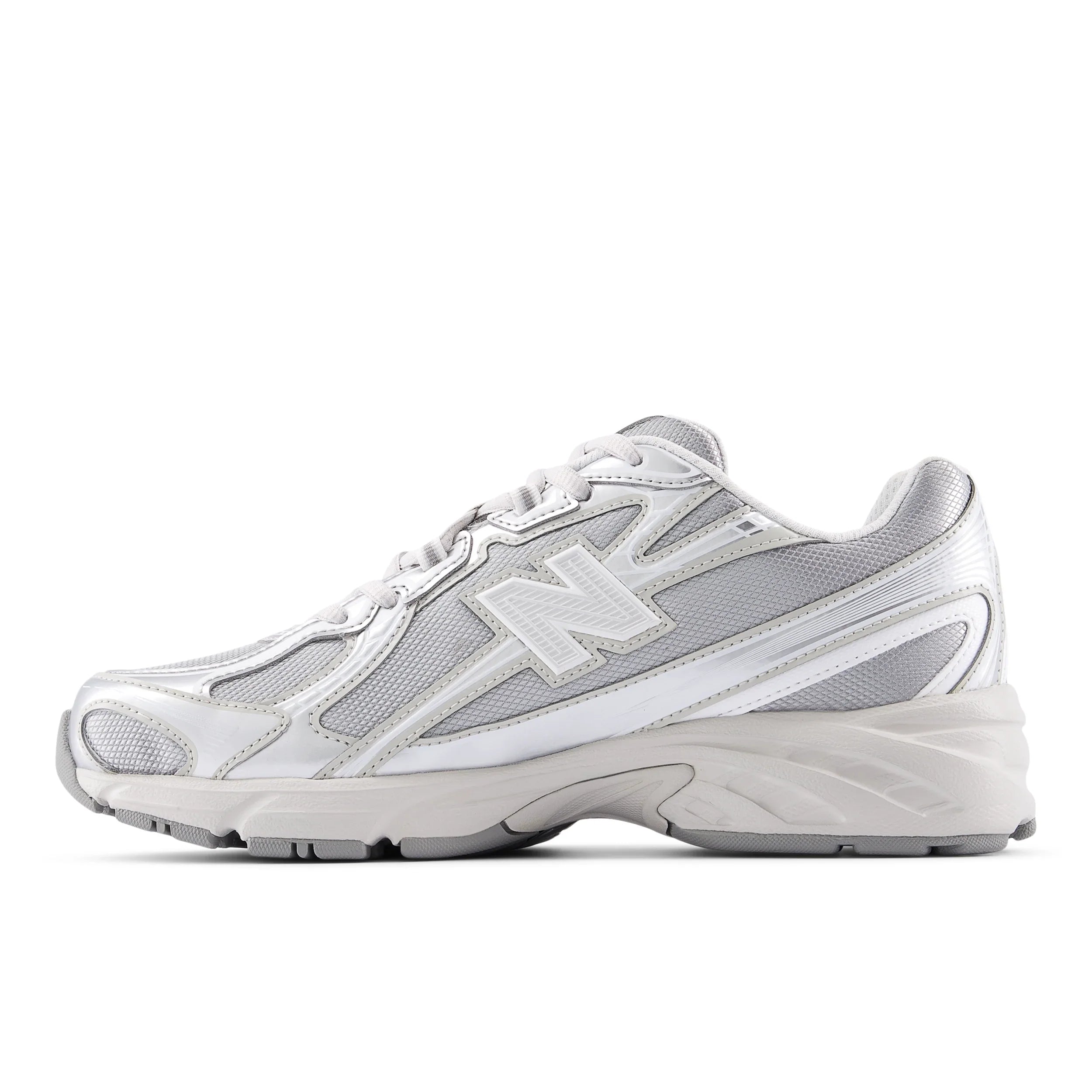 NEW BALANCE U7405I7 Metallic Silver: silver trainers unisex