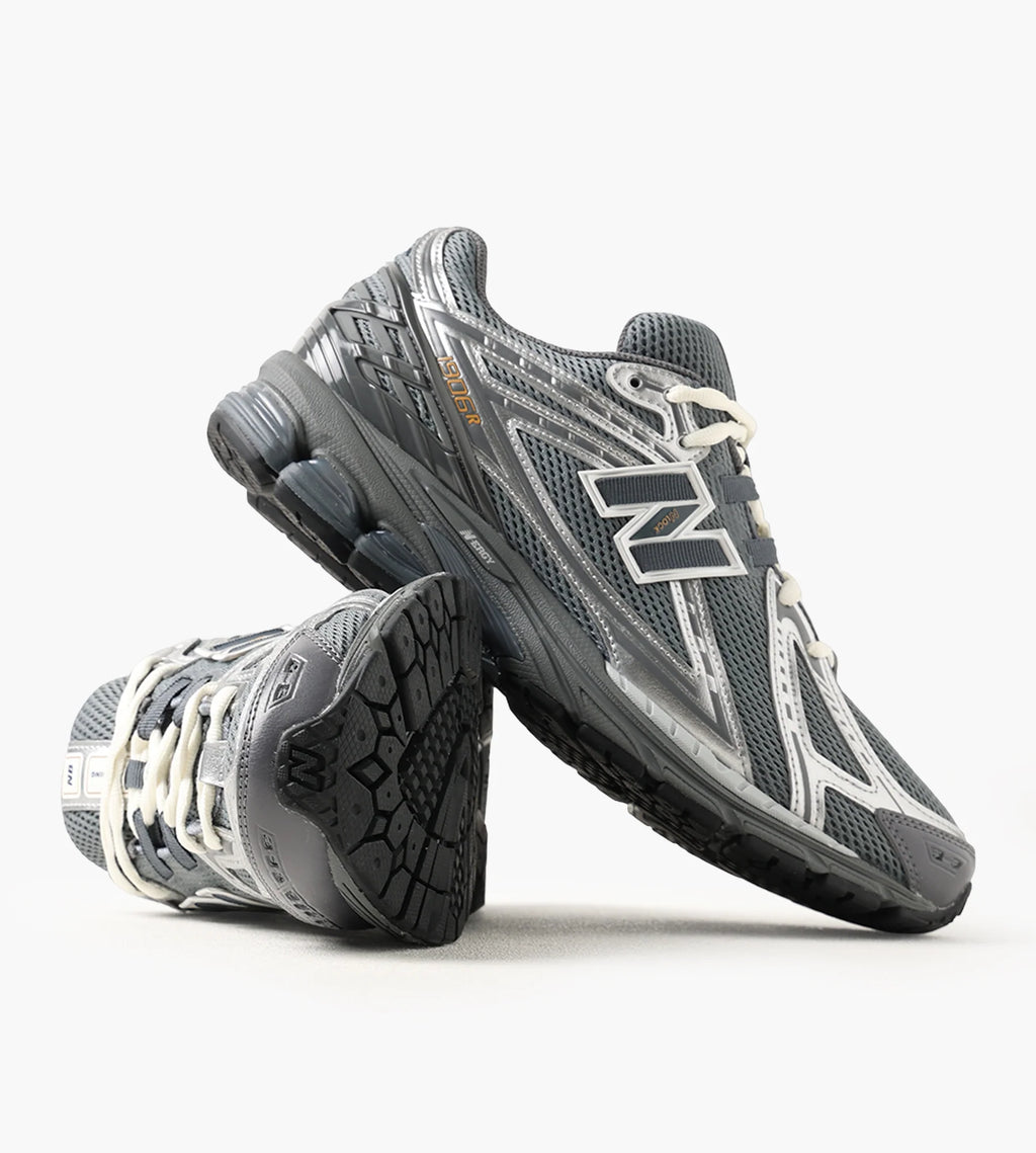 NEW BALANCE 1906 Heron BLUE: أزرق سنيكرز للرجال