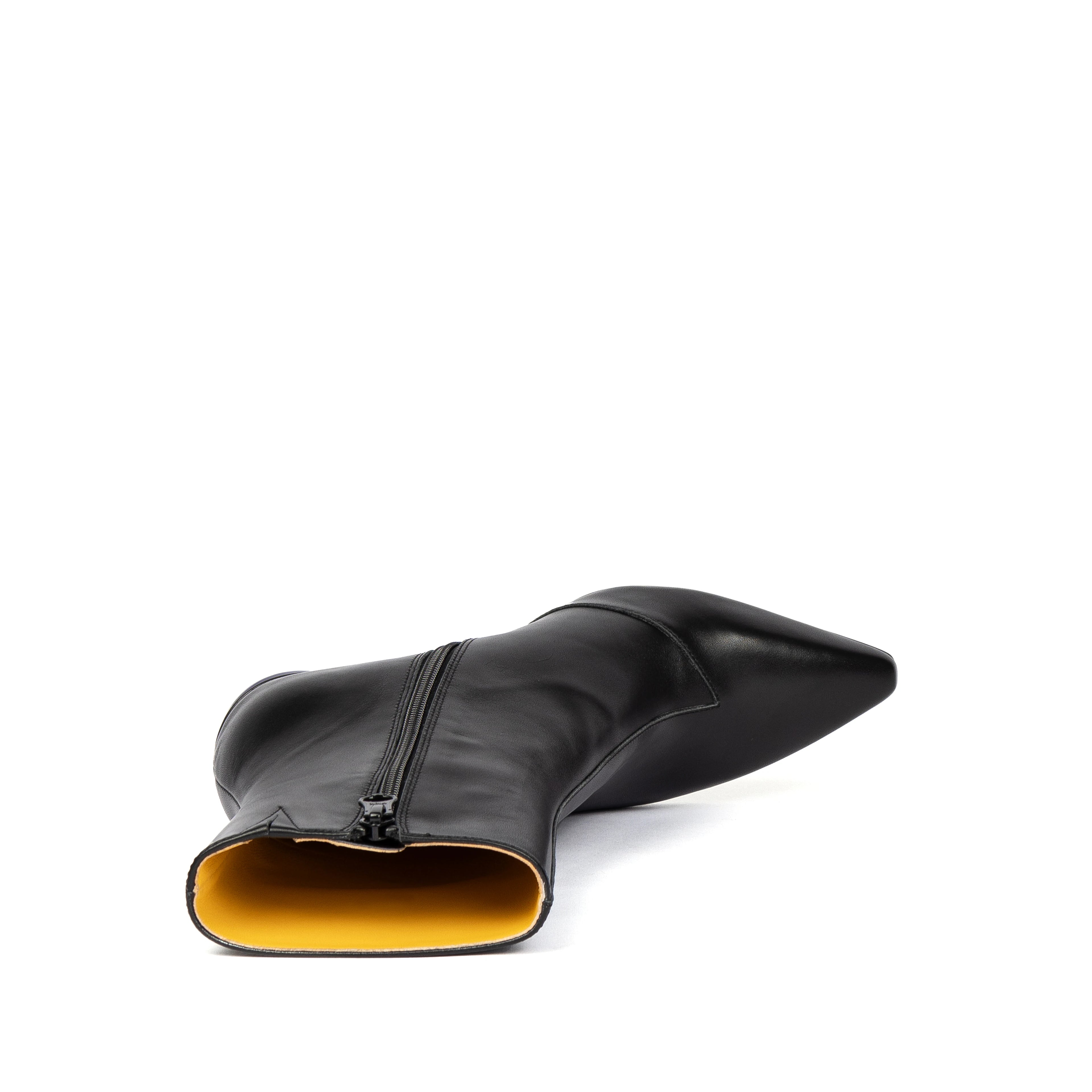 4CCCCEES OSHA NOX HIGH Black: black boots for women