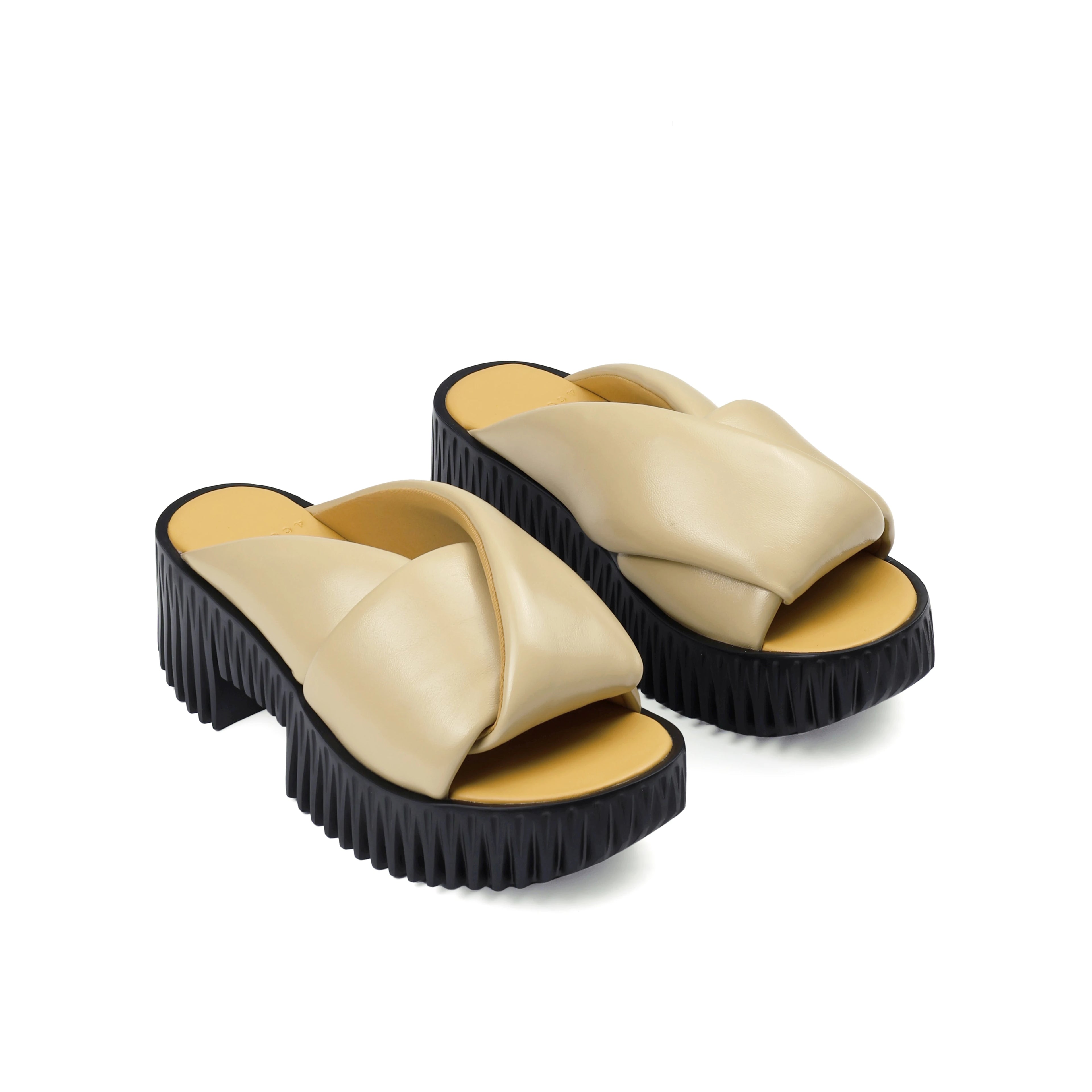4CCCCEES PLIA ANDA SKIN: beige sandals for women