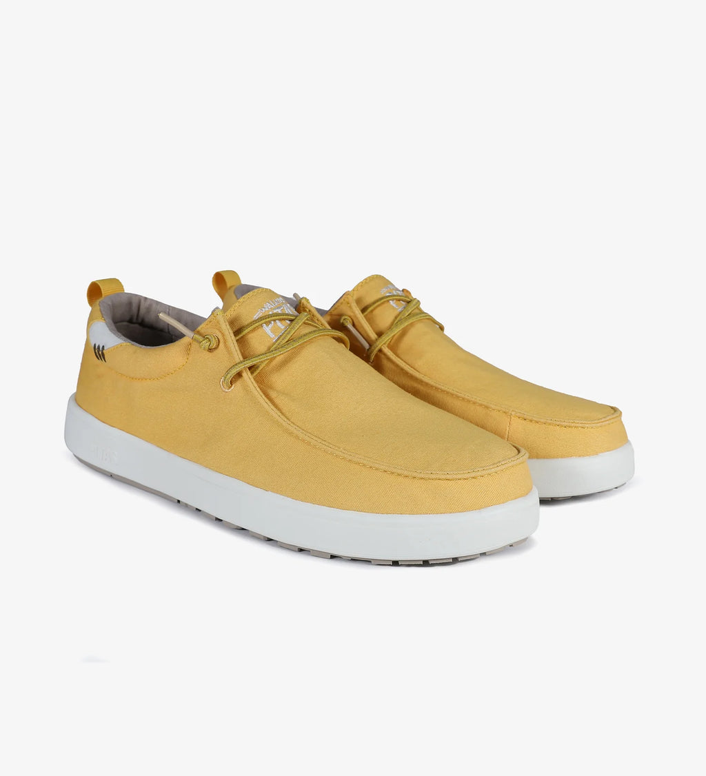 PITAS Biarritz Mostaza: amarillo wallabee for men