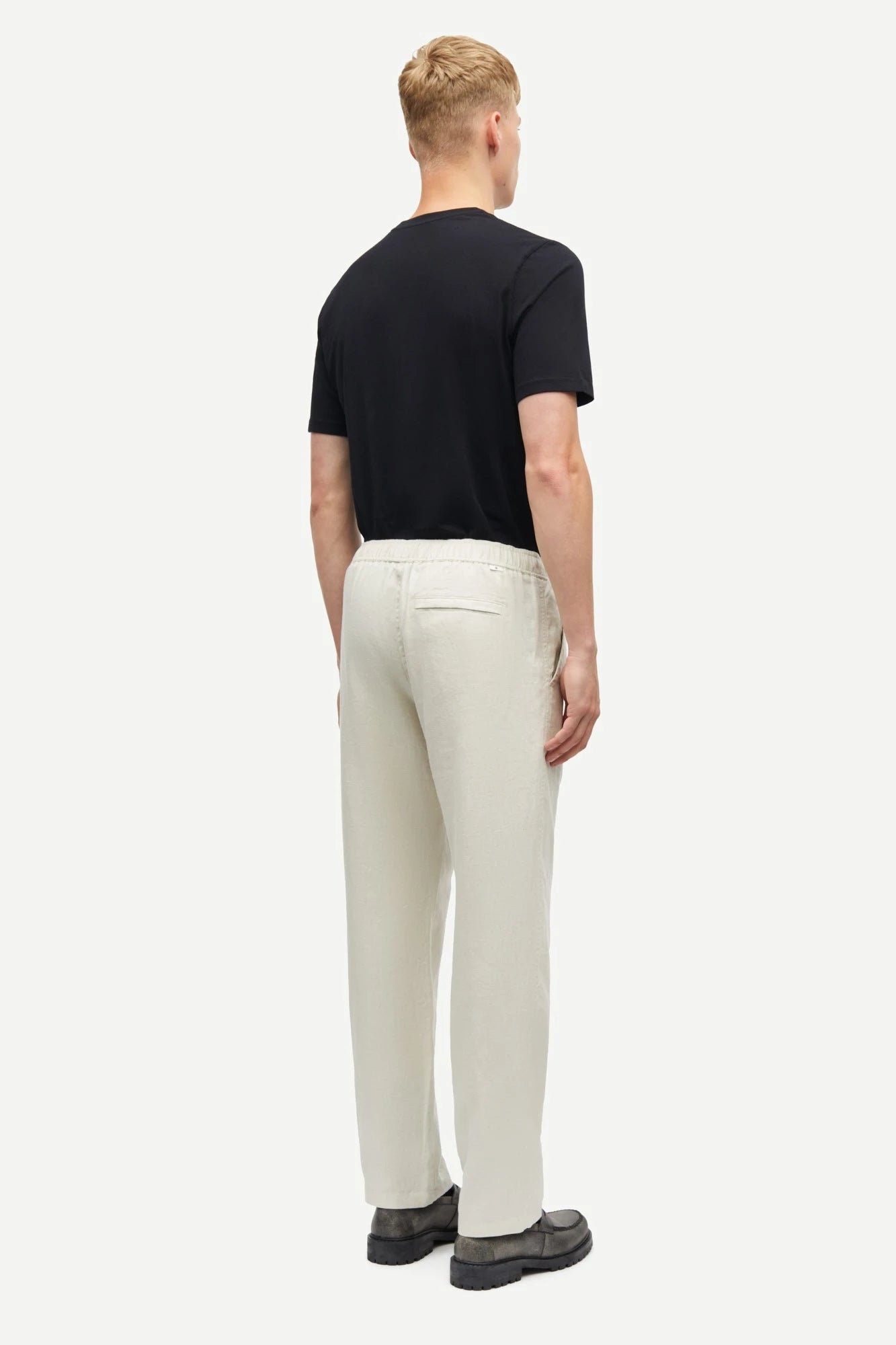 SAMSOE Sajabari X Trousers: beige trousers for men