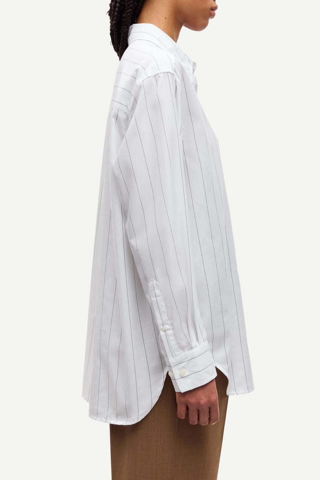 SAMSOE Salova Shirt White PIN Stripes: hvid skjorte til kvinder