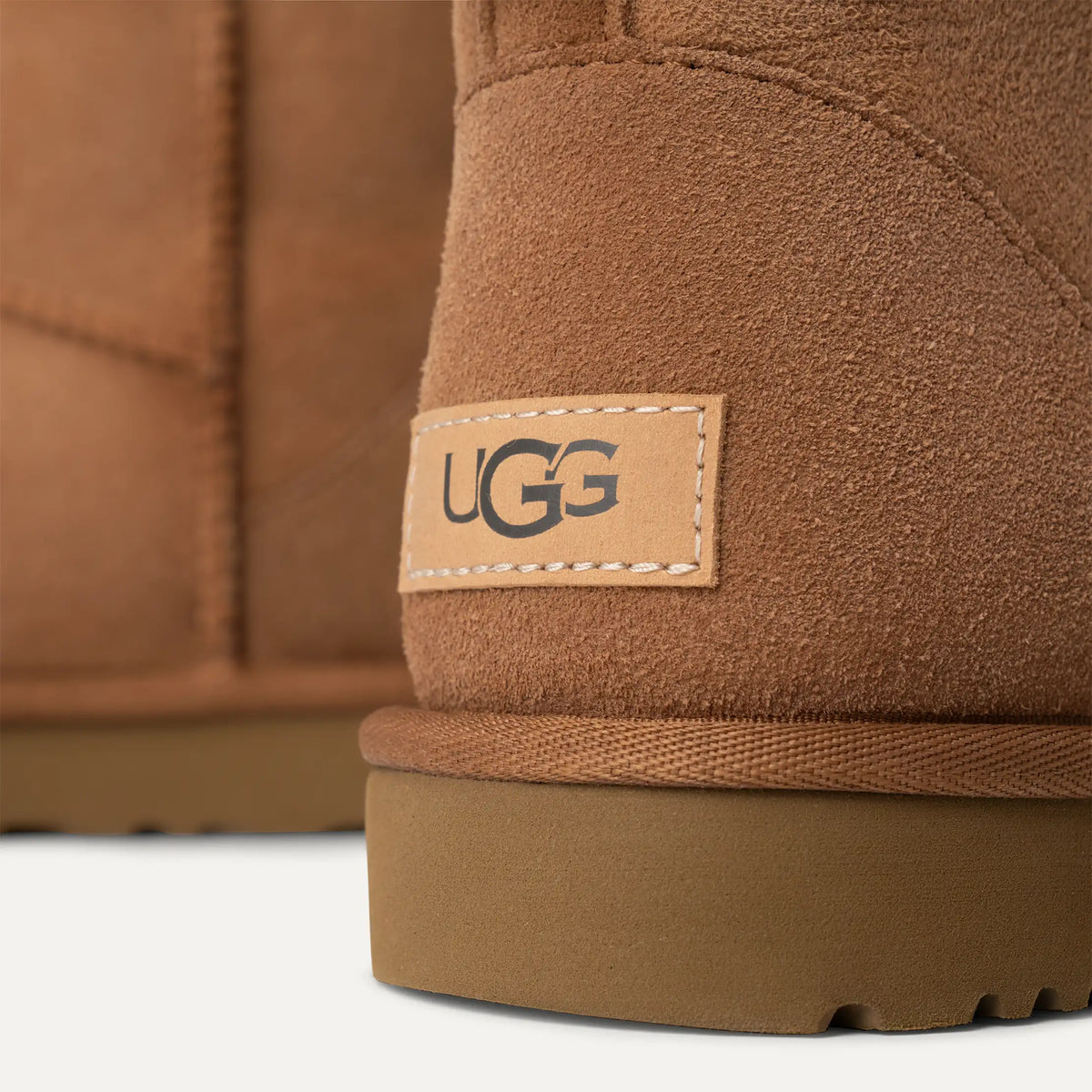 UGG W Classic MINI II Chestnut: marró botes per a dona