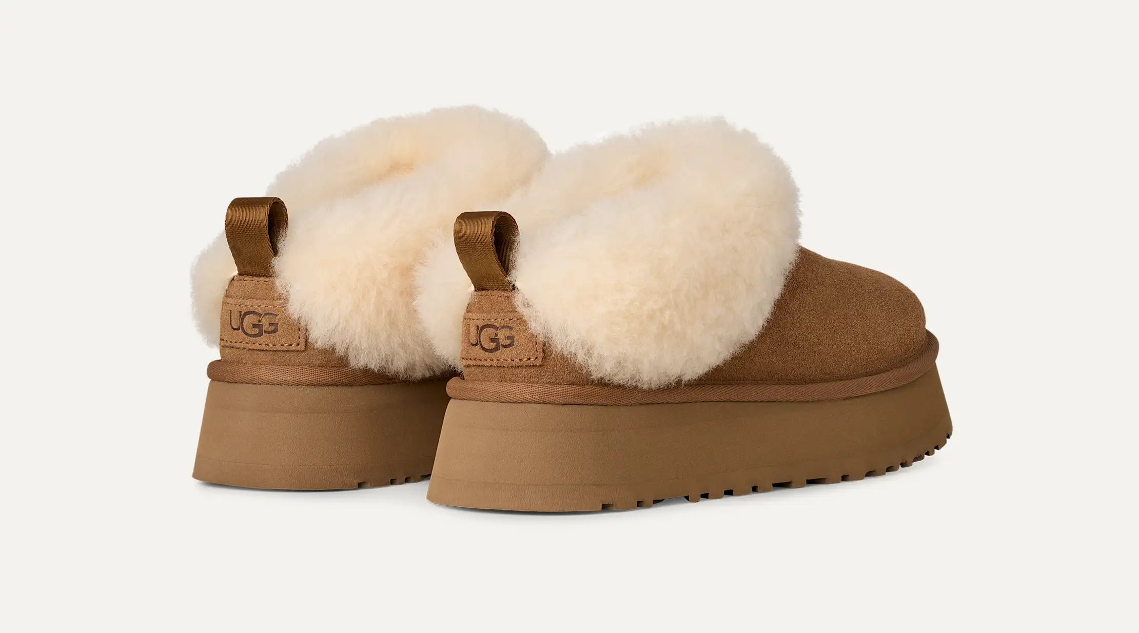 UGG W Tazzelle Chestnut: ブラウン クロッグ レディース