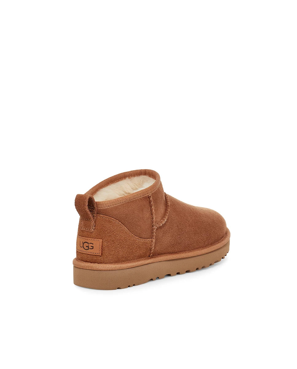 UGG W Classic Ultra MINI Chestnut: коричневий чоботи для жінок