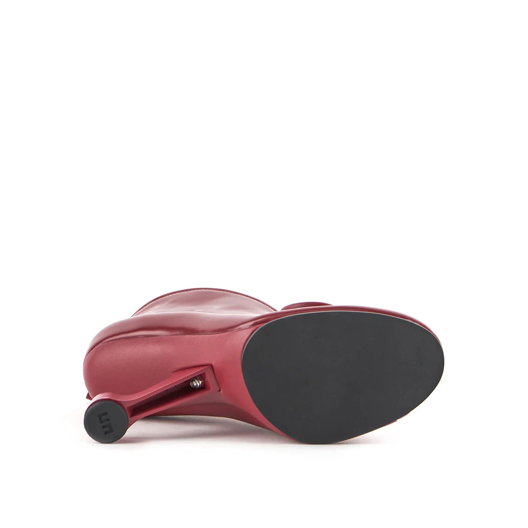UNITED NUDE EAMZ Collar Cranberry: レッド シューズ レディース